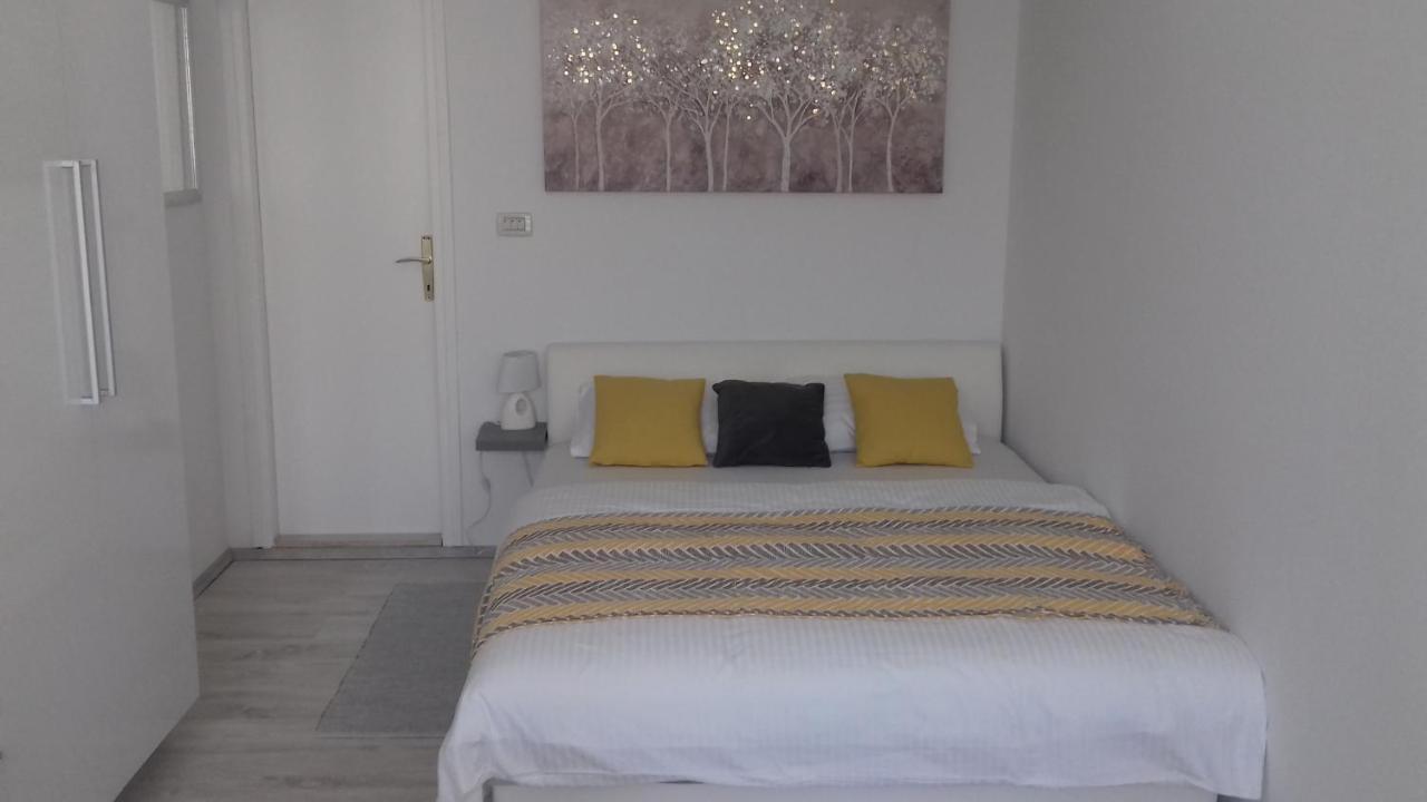 Duvnjak Apartment Mokosica Luaran gambar